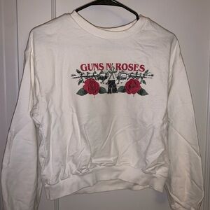 Guns N Roses Graphic Long Sleeve Sweatshirt Skull T-Shirt Pink Bershka Pull&Bear